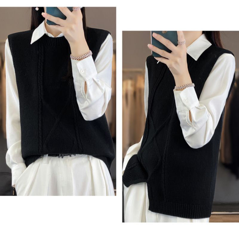 Daisy™ - Crewneck Pullover Sweater Vest